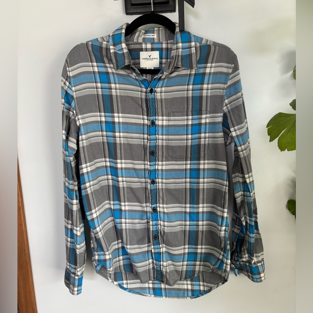 American Eagle Men's Seriously Soft Plaid Shirt